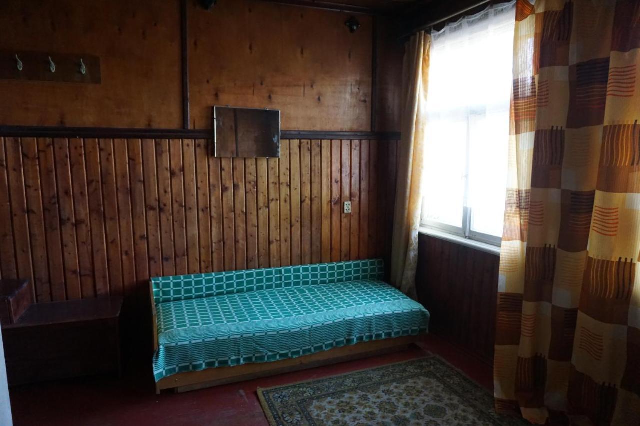 Pilskalnu Hostelis Kuldīga Εξωτερικό φωτογραφία